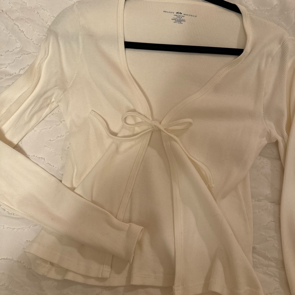 Brandy Melville tie top sweater